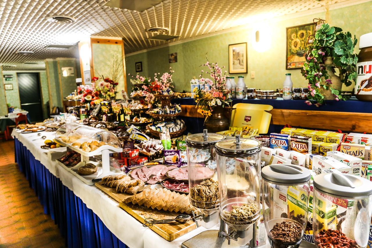 Hotel Cristallo ริโอโล แตร์เม ภายนอก รูปภาพ