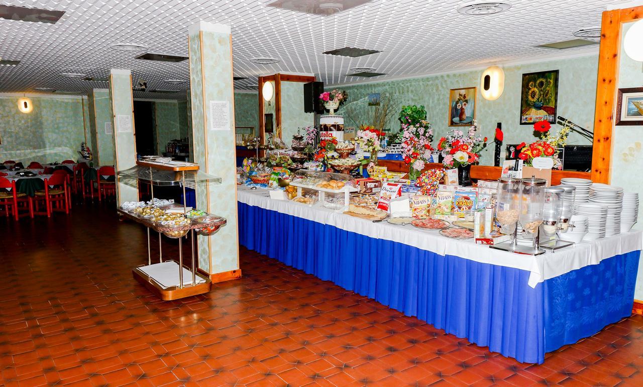 Hotel Cristallo ริโอโล แตร์เม ภายนอก รูปภาพ