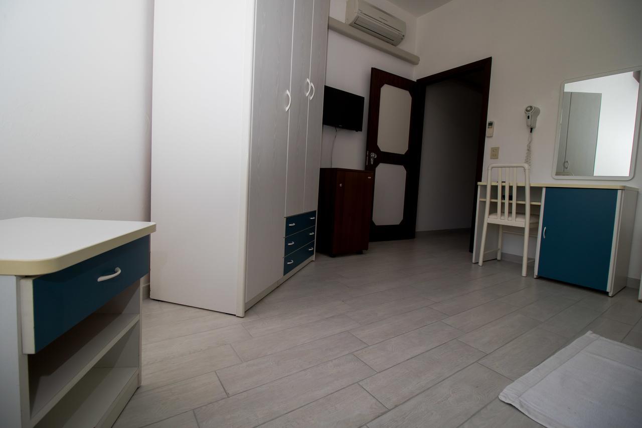 Hotel Cristallo ริโอโล แตร์เม ภายนอก รูปภาพ